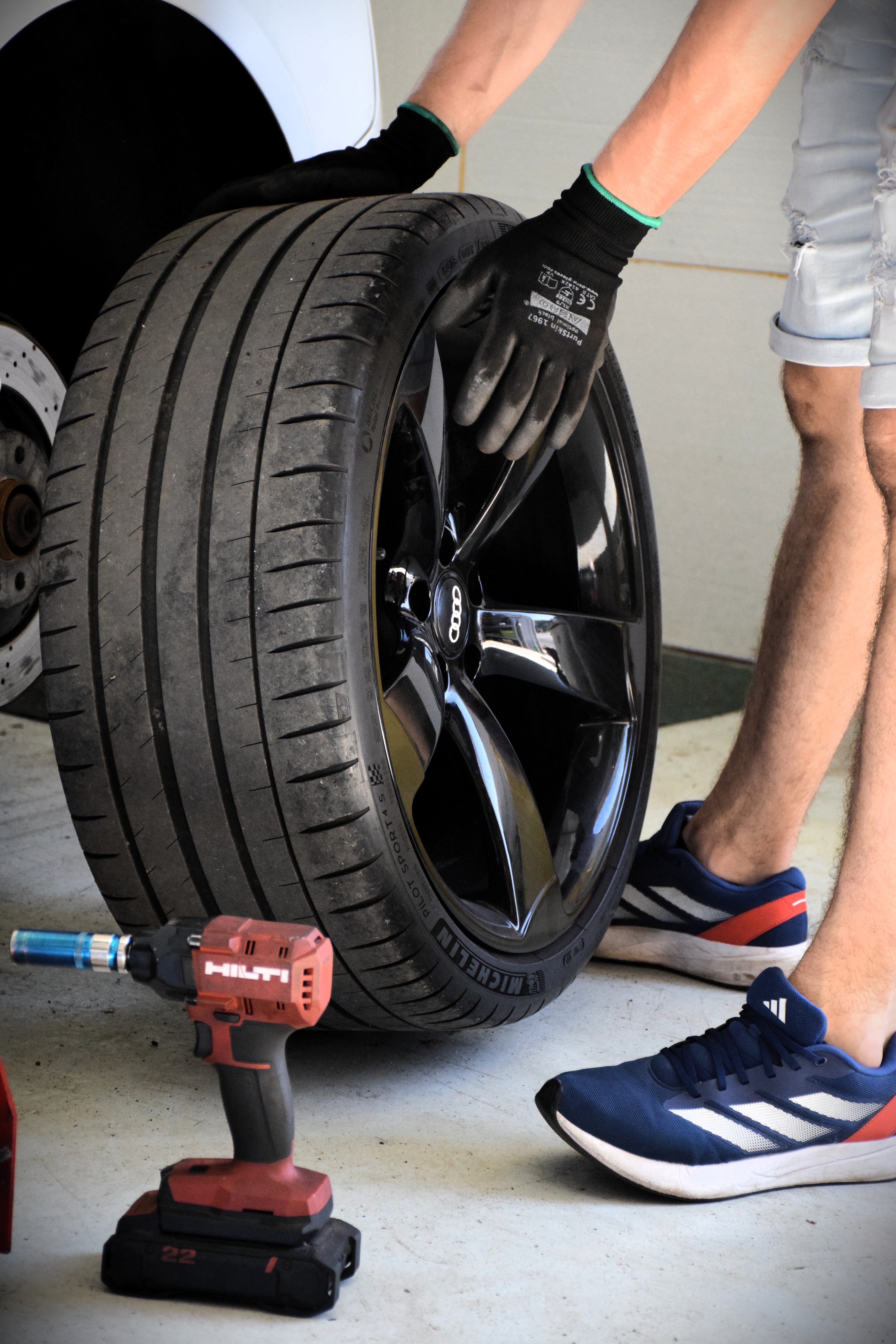 Pneuservis VHBCARS Příbram