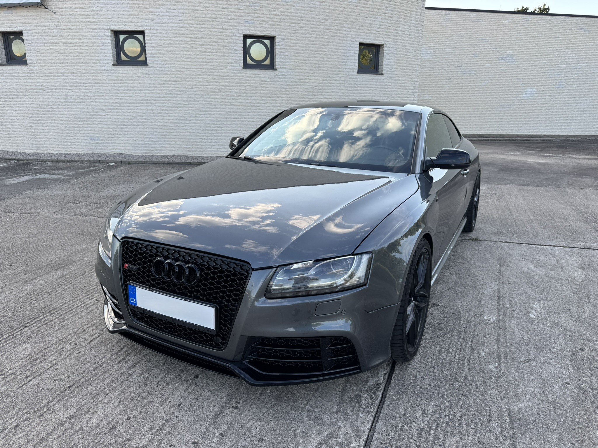 Audi RS5 4.2 FSI V8